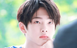 娱乐君吃瓜诋毁七七,七七无辜躺枪，真相究竟如何？